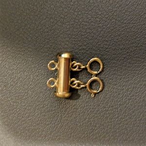 Layered Necklace Detangler